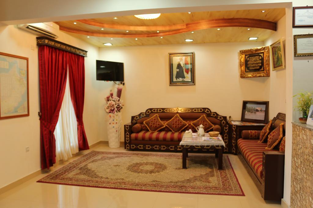 Al Karam Hotel Apartment Nizwa Ngoại thất bức ảnh