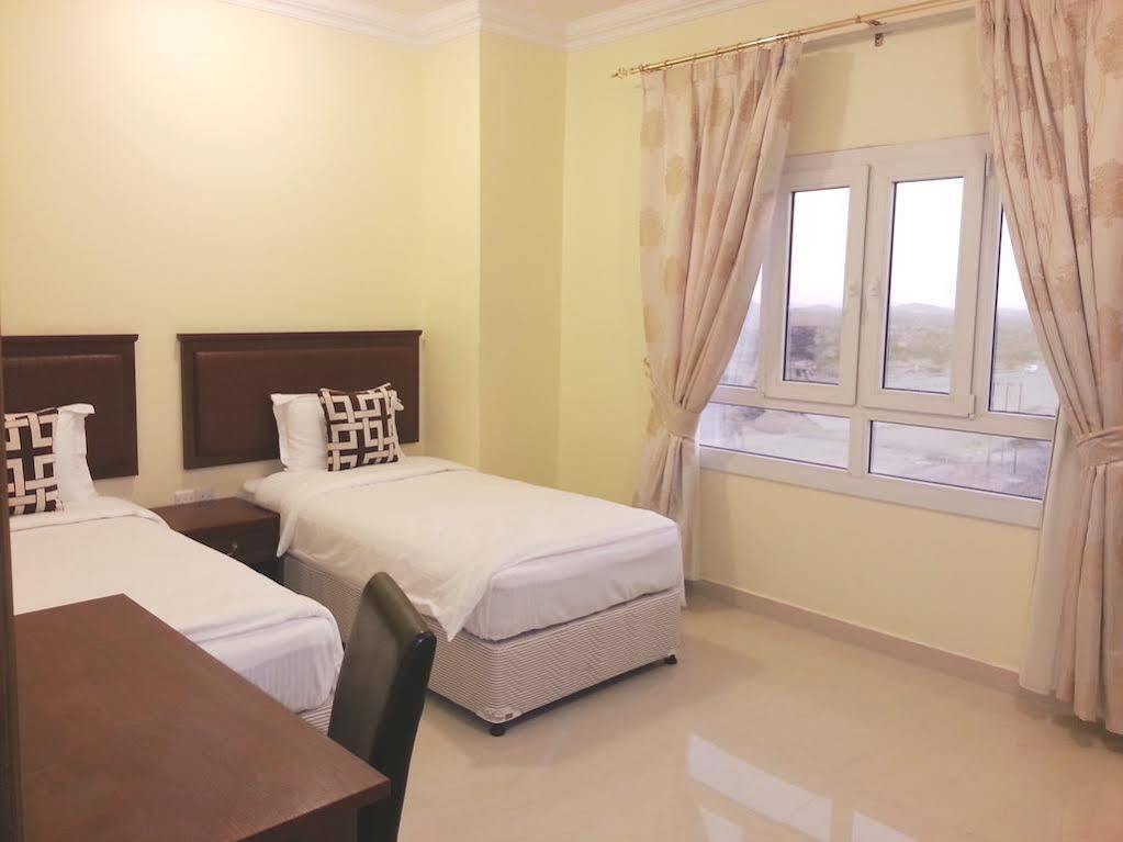 Al Karam Hotel Apartment Nizwa Ngoại thất bức ảnh